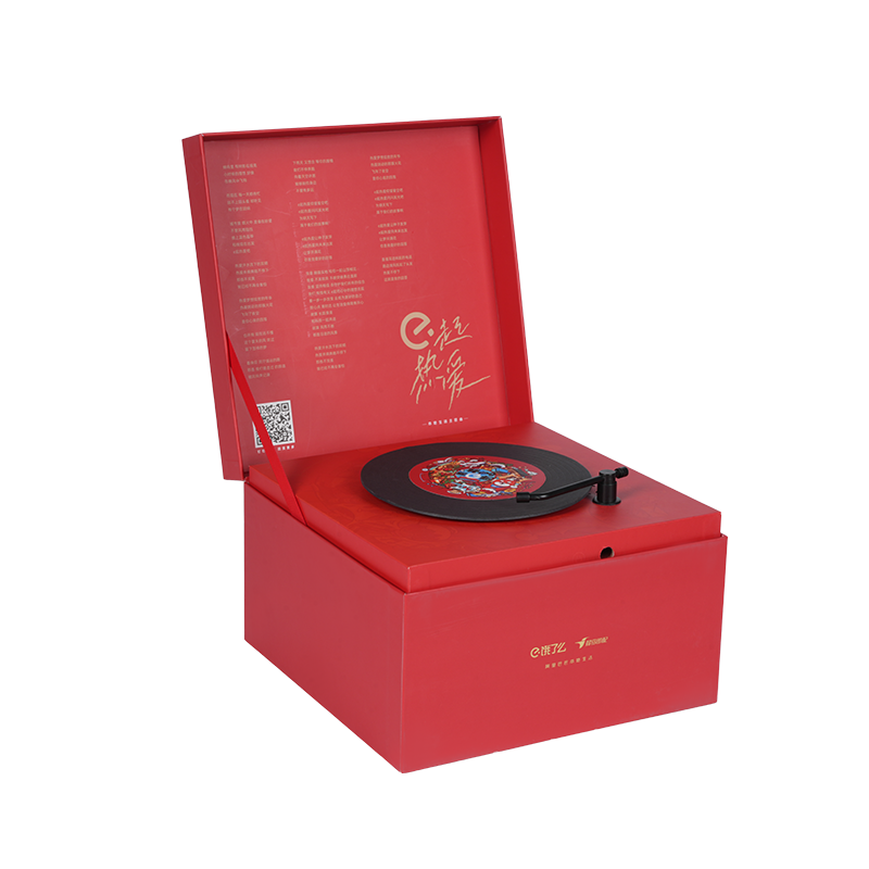 명절을 테마로 한 하드북 모양의 회전 오르골